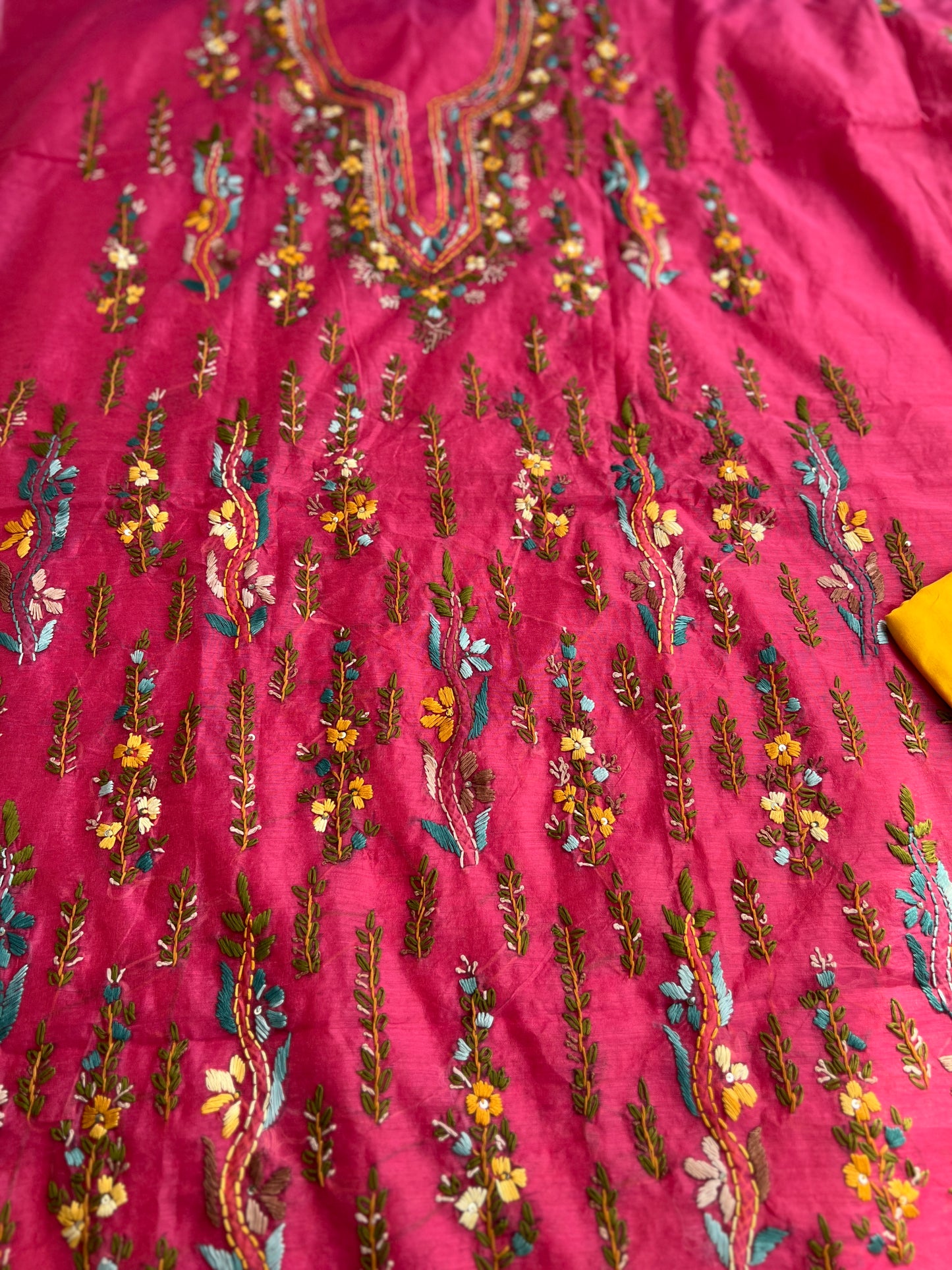 Blush Pink Chanderi Silk Floral Embroidery Set