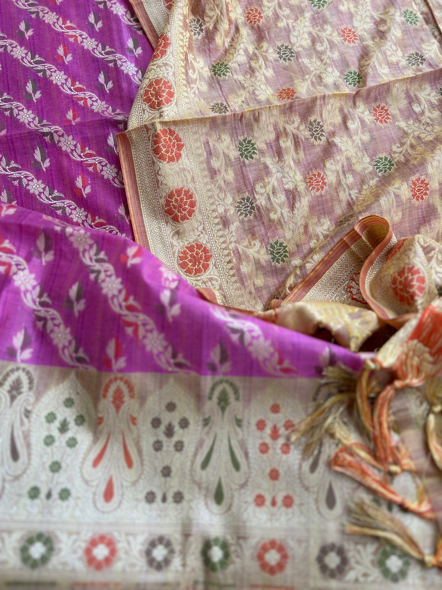 Handwoven Banarasi Elegance in Pink & Beige