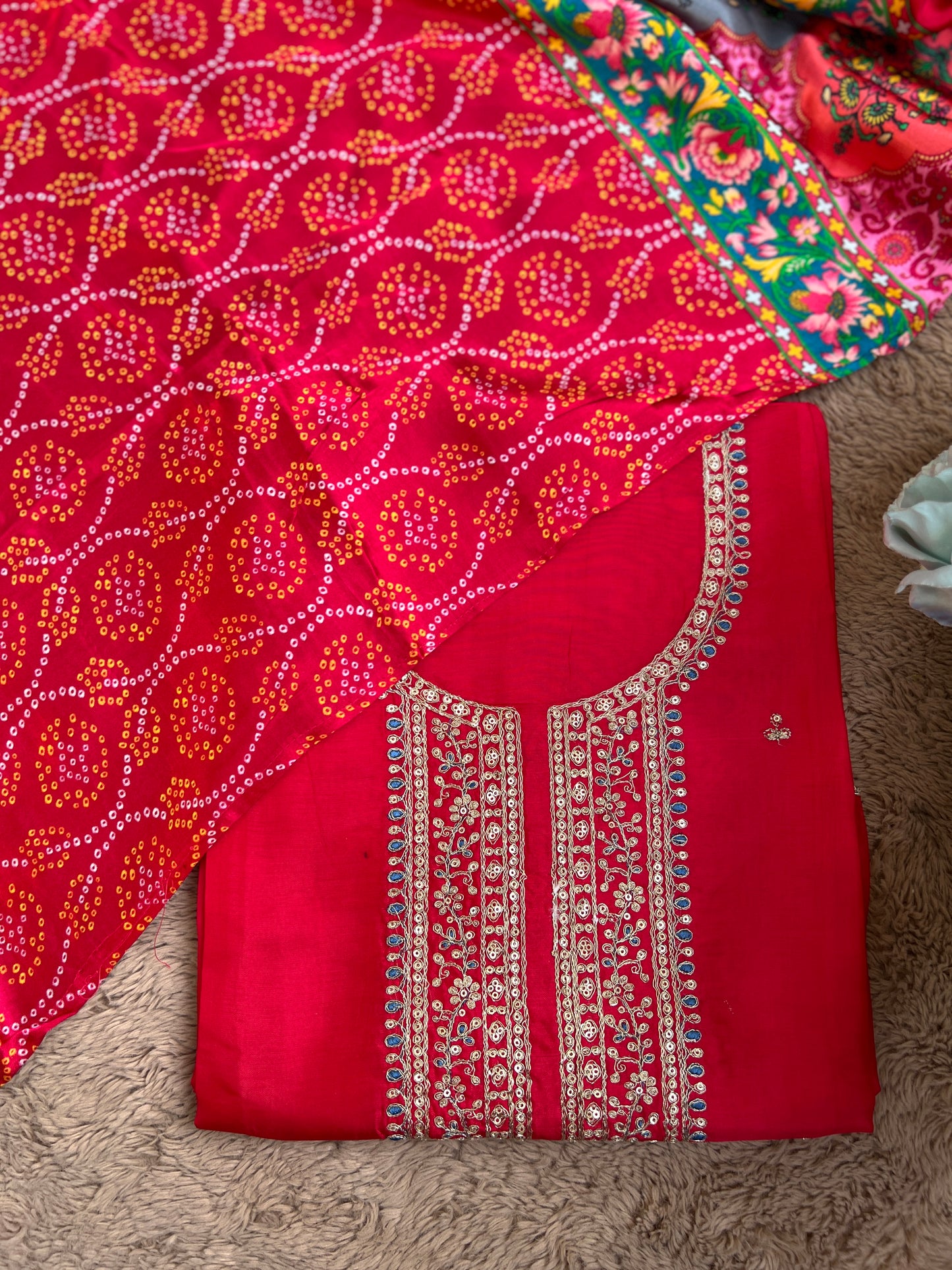 ✨ Russian Silk Red Elegance ✨