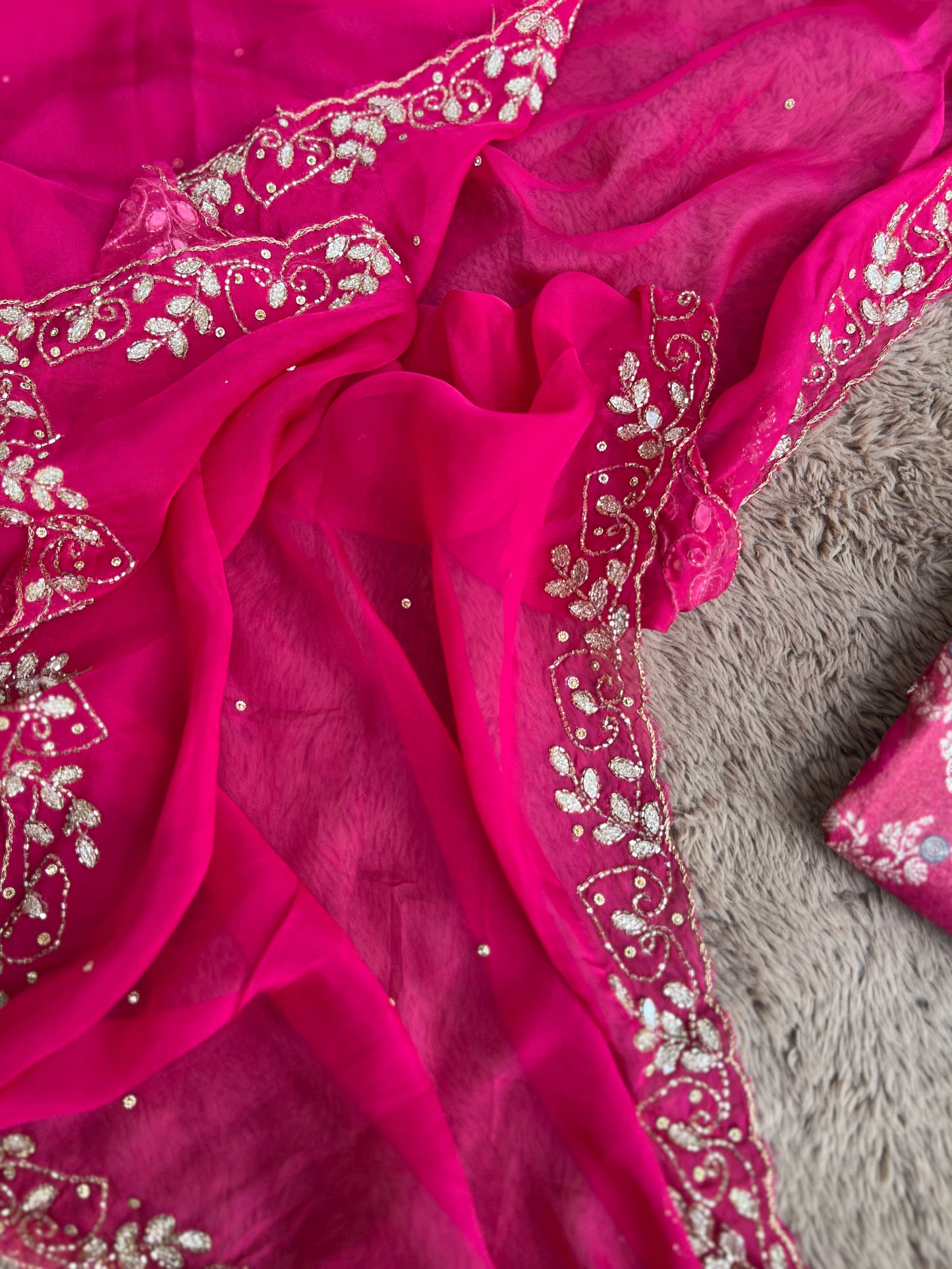 Rani Brocade Banarasi