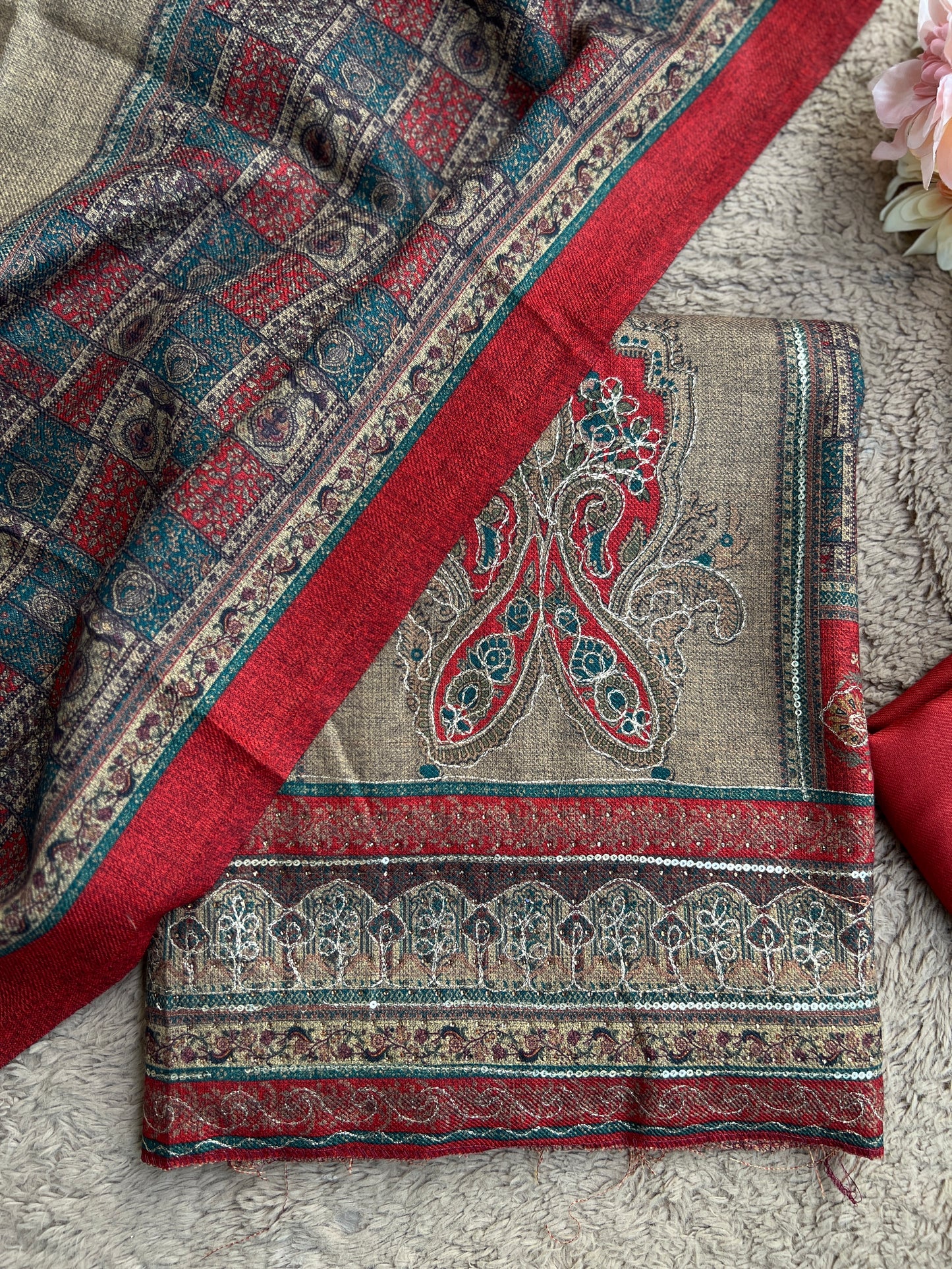 Elegant Karachi Print Pashmina Suit With Fine Embroidery