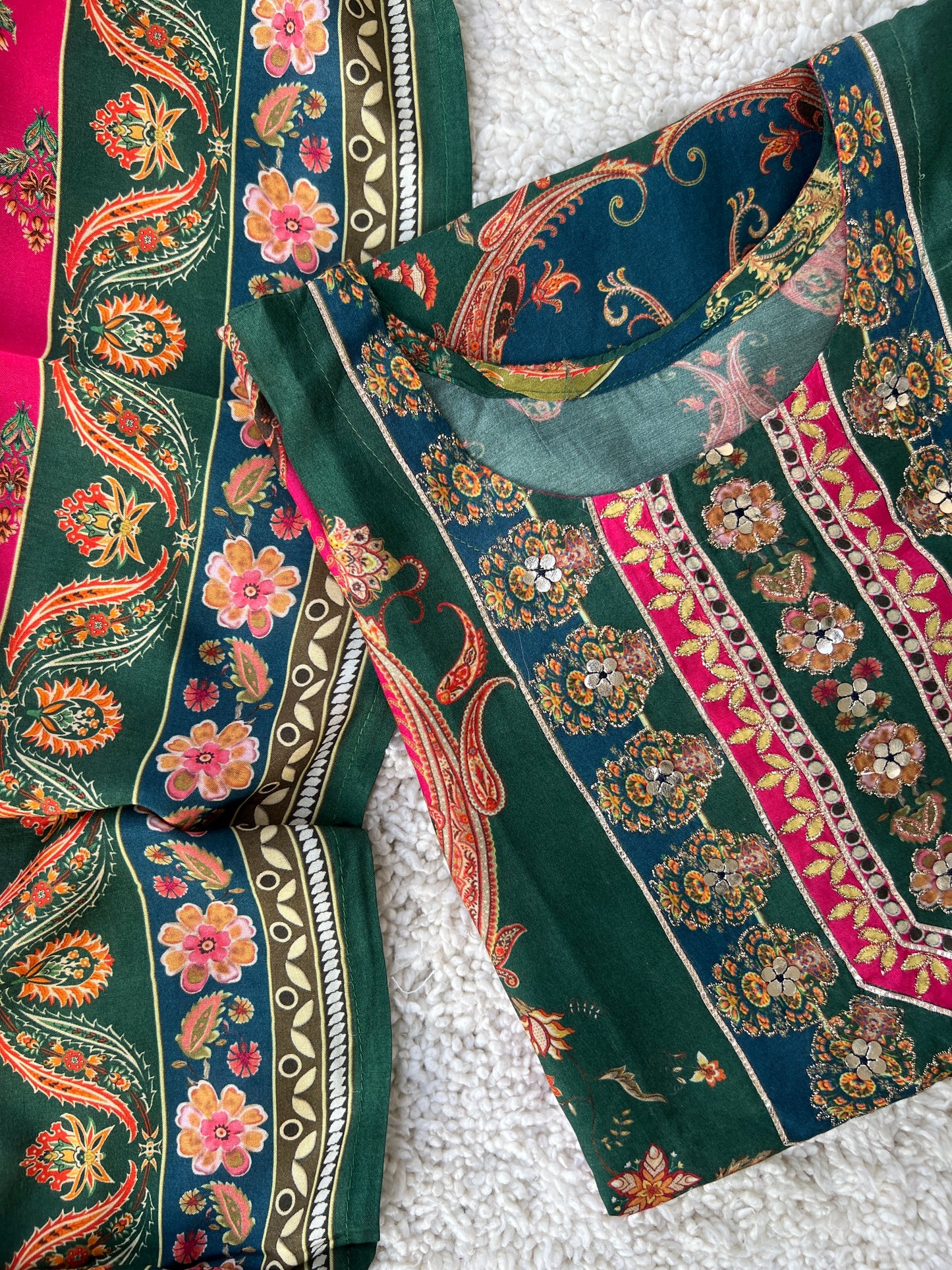 Green pink Semistiched Maslin
