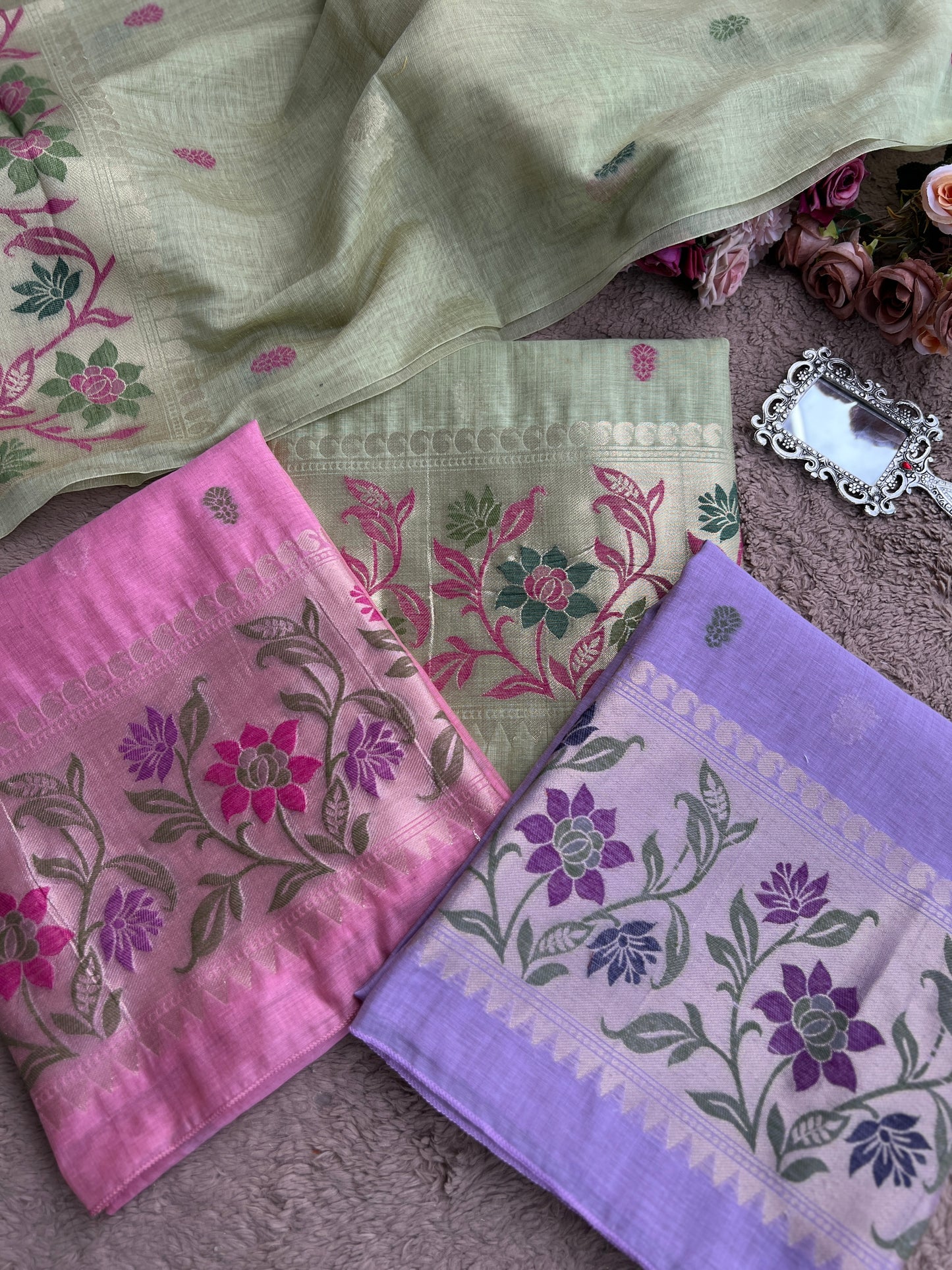 Heritage Jamdaani Weave Suit Set with Elegant Border Detailing