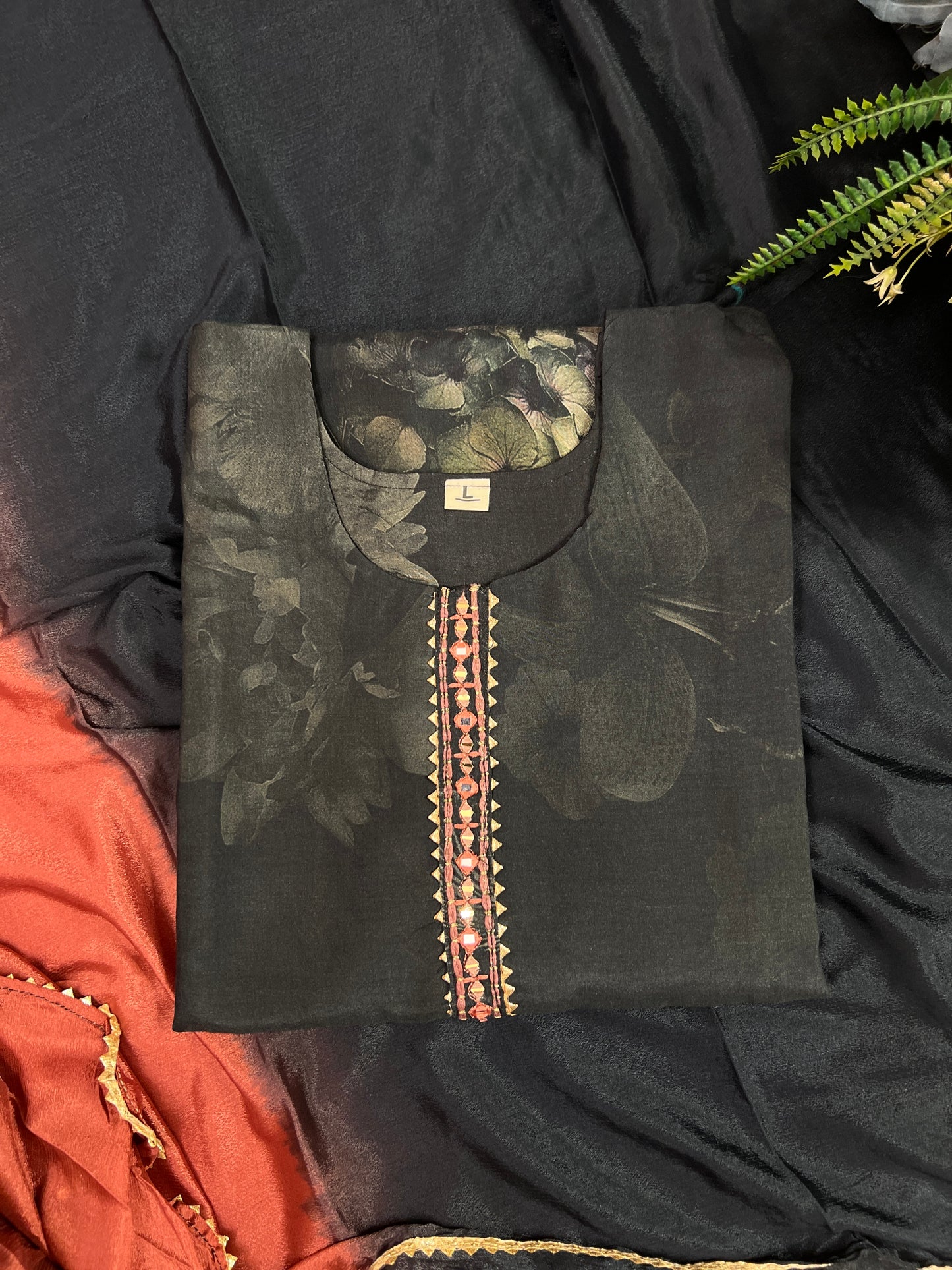 Floral Printed Maslin Ready to wear Suit