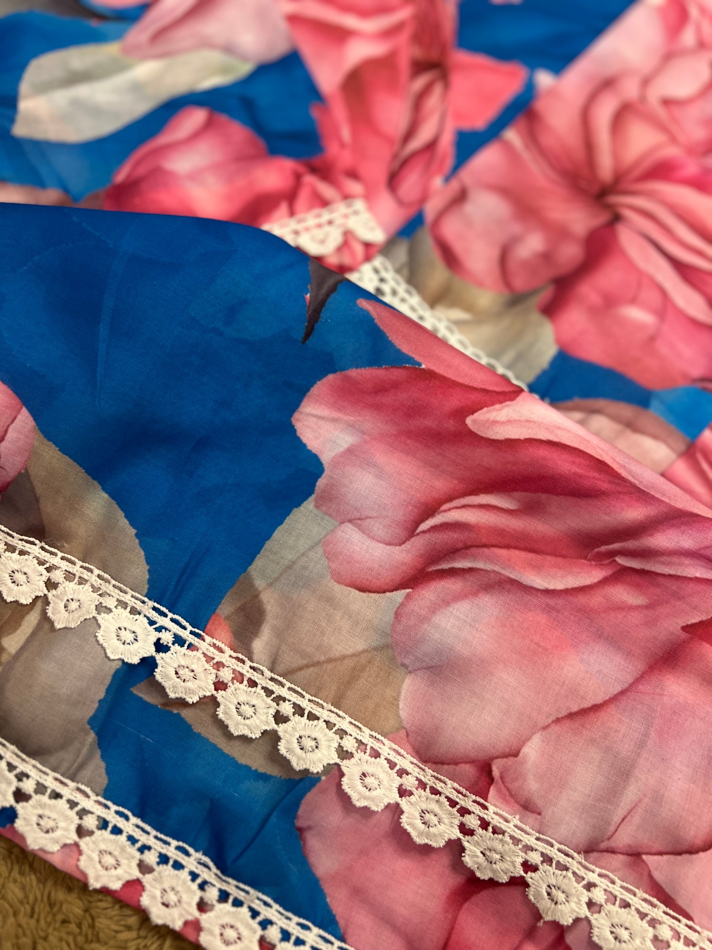Karachi Style Three-Piece Co-ord Set in Floral Slub Cotton with Lace Detailing