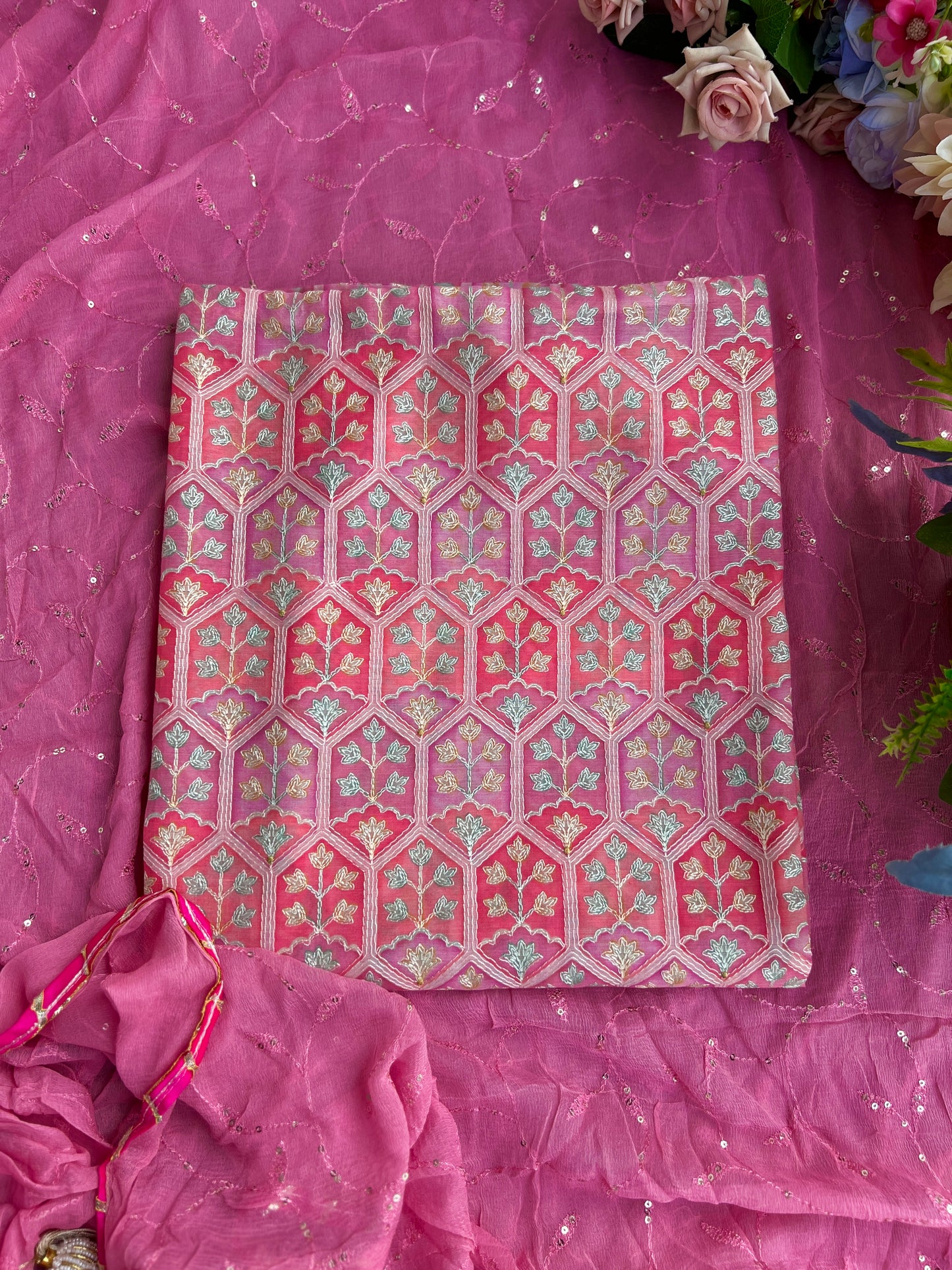 Pastel Pink Maheshwari Silk Self Embroidered Salwar suit