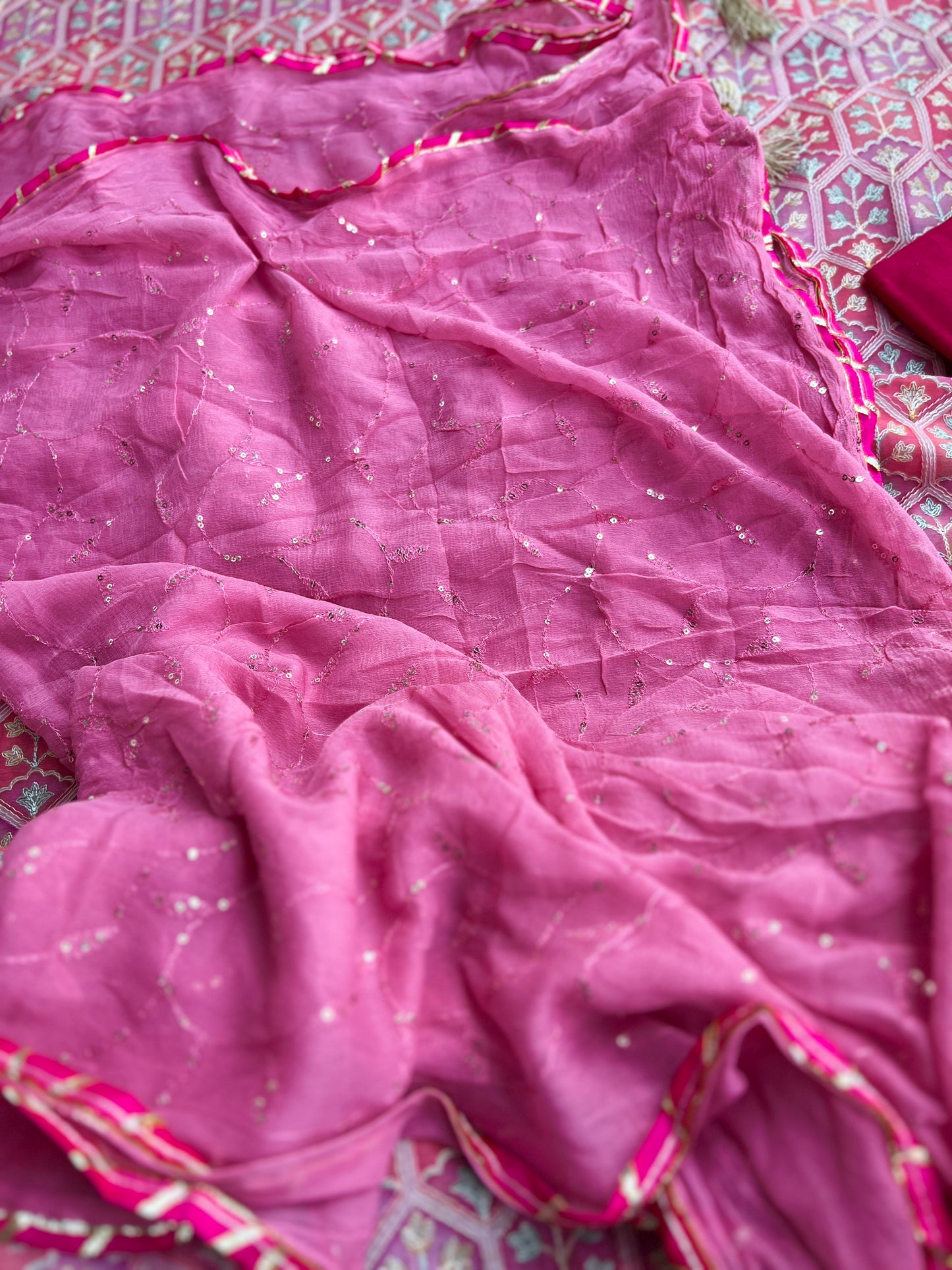 Pastel Pink Maheshwari Silk Self Embroidered Salwar suit