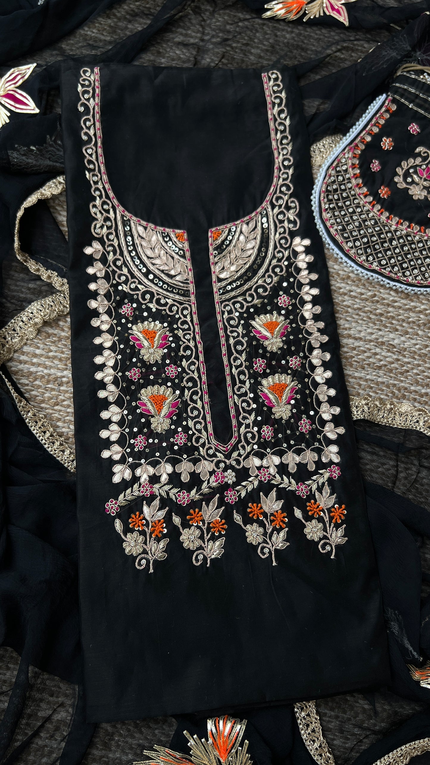 Black Orchid Chanderi with potali