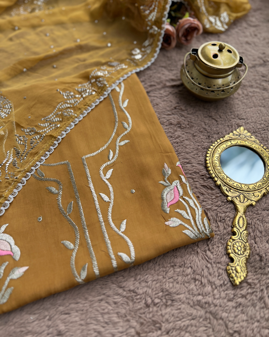 Elegant Crepe Suit with Pitta Embroidery and Mukesh Dupatta