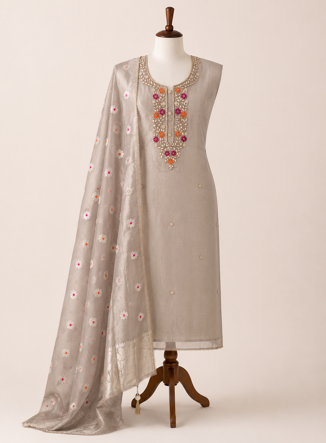 Ivory Glow – Chanderi Silk with Tissue Dupatta ✨