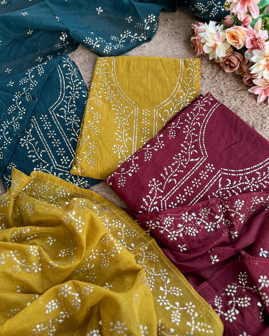 Elegant Mal Chanderi with Classic Mukesh Work