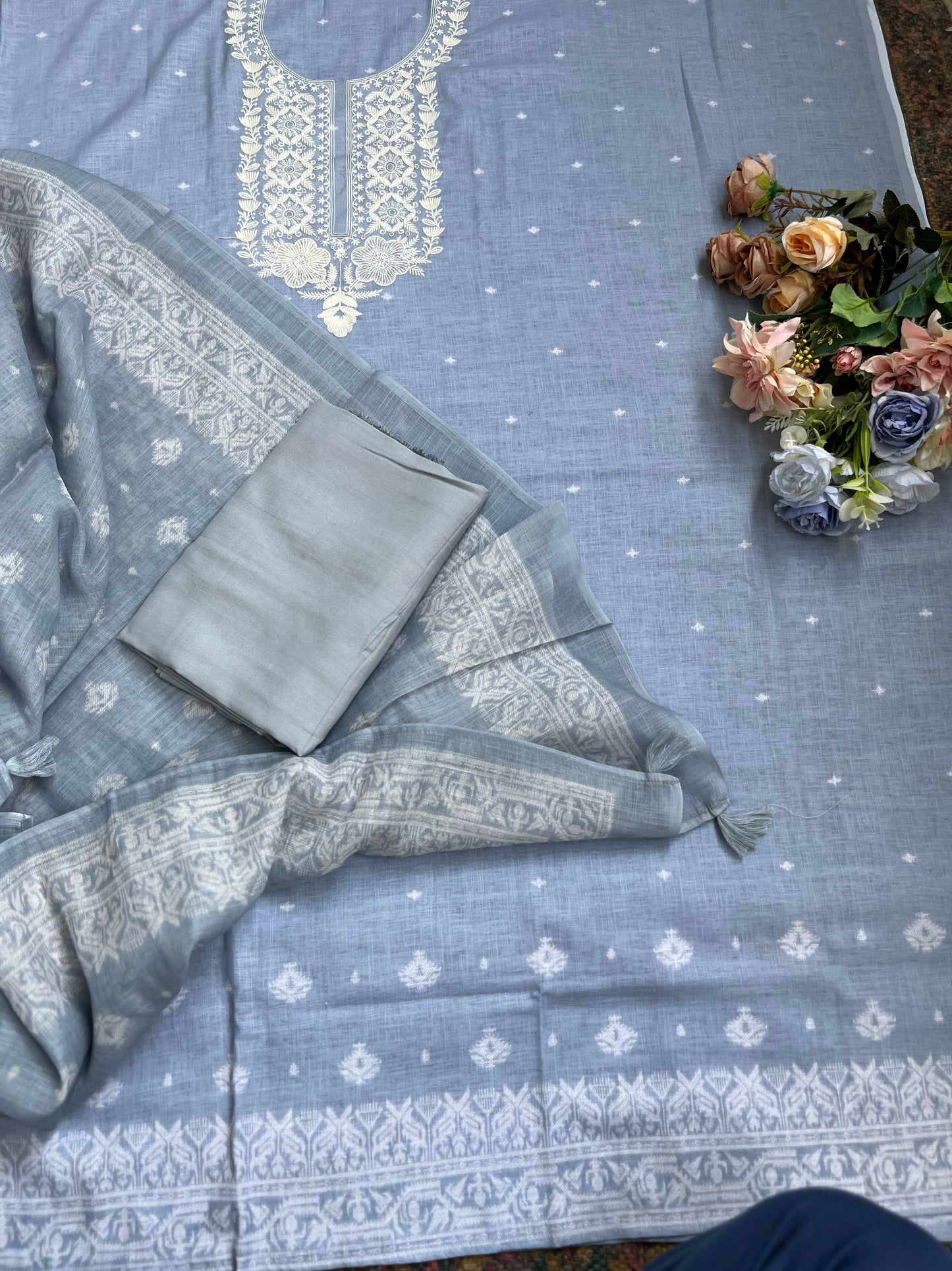 Soft-Toned Linen Sets with Intricate Thread Work