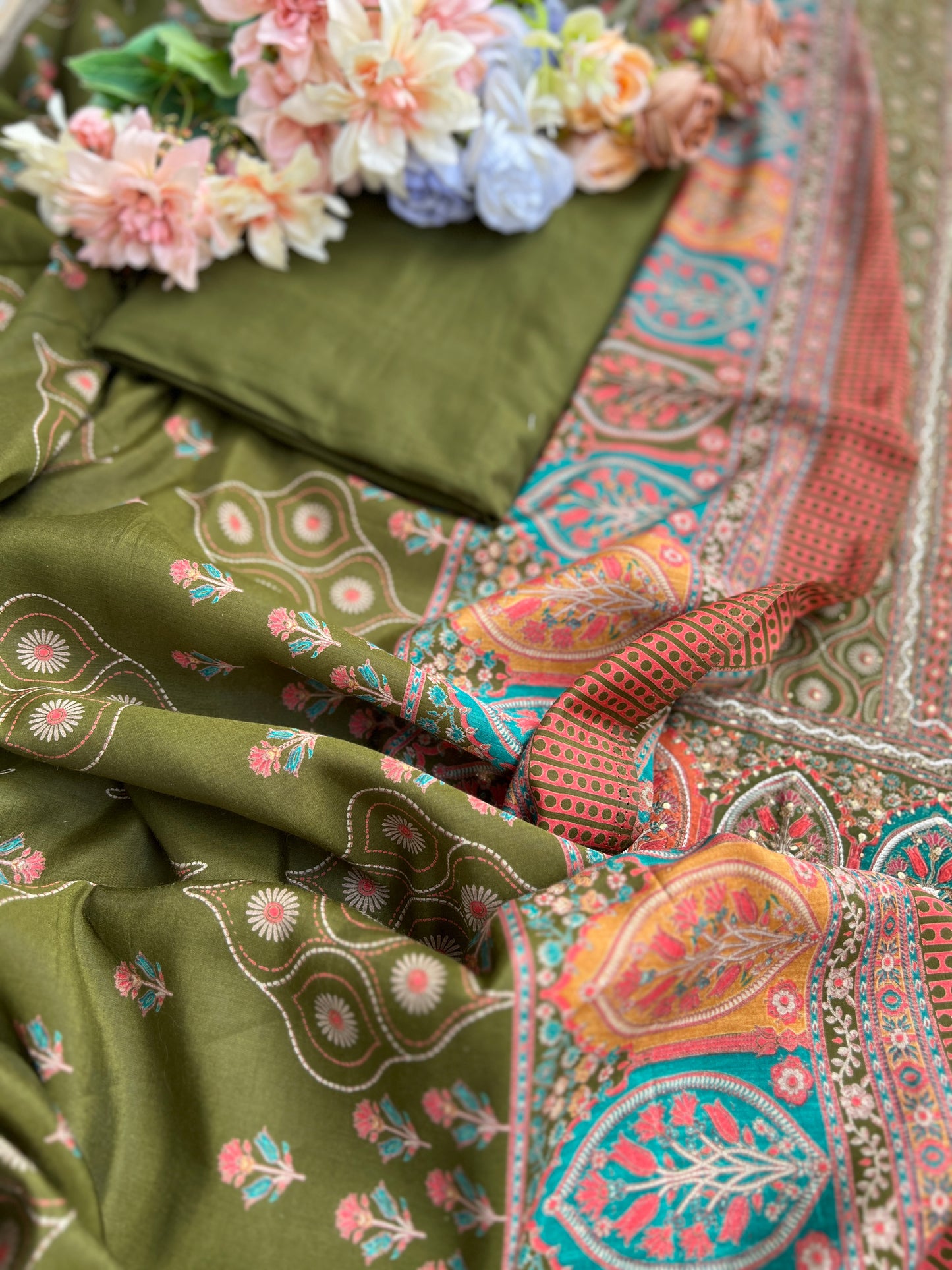 Regal Grace: Sabyasachi-Inspired Gota-Embellished Modal Maslin Suit Set