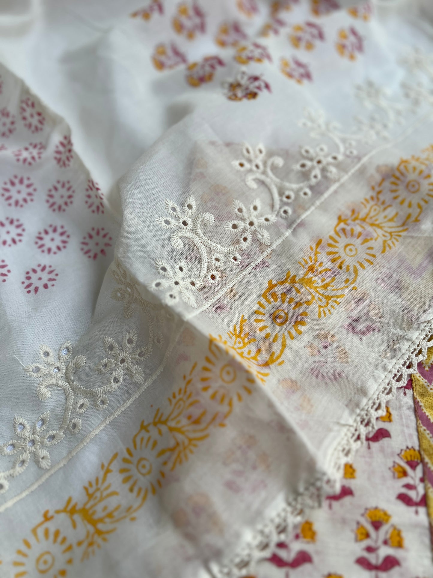 Elegant Cream Floral Suit Set With subs tel Embroidery