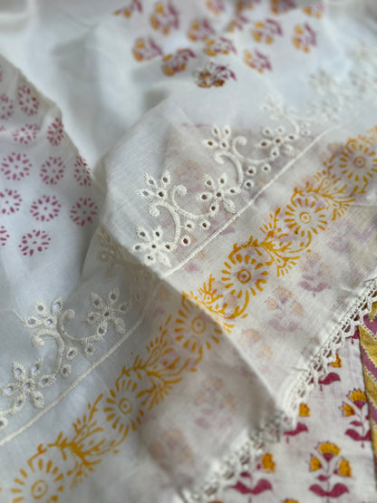 Elegant Cream Floral Suit Set With subs tel Embroidery