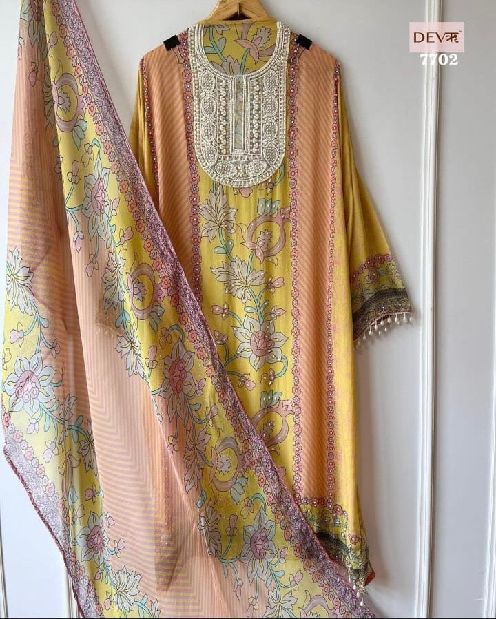 clothing ethnic