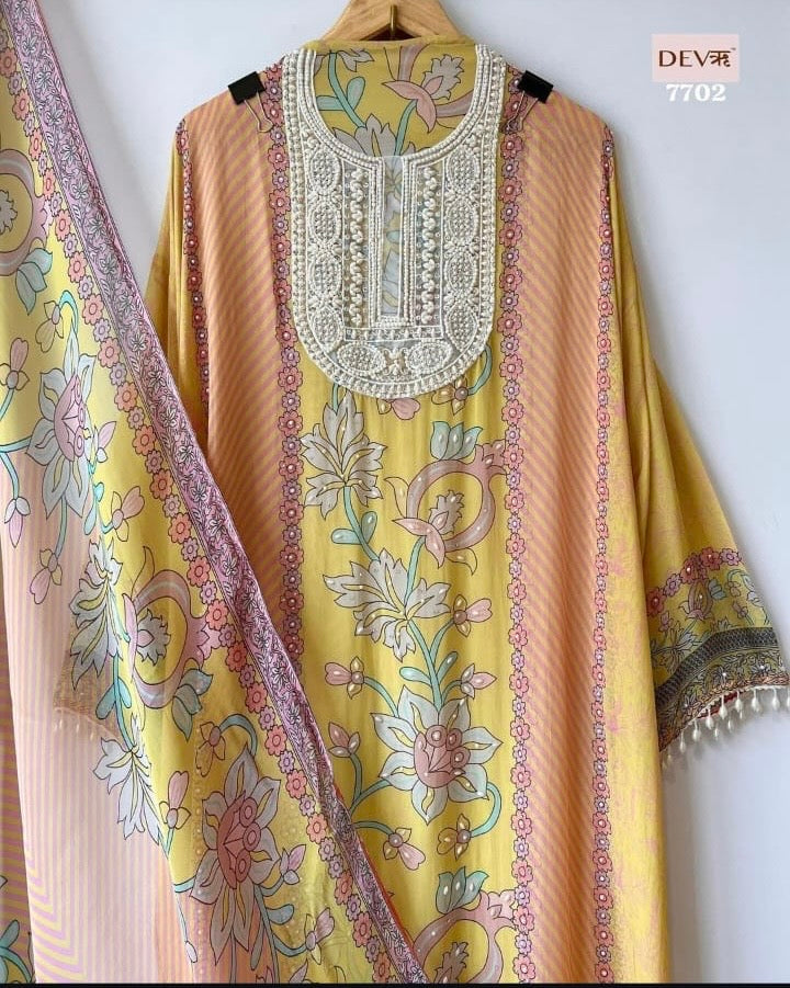 clothing ethnic
