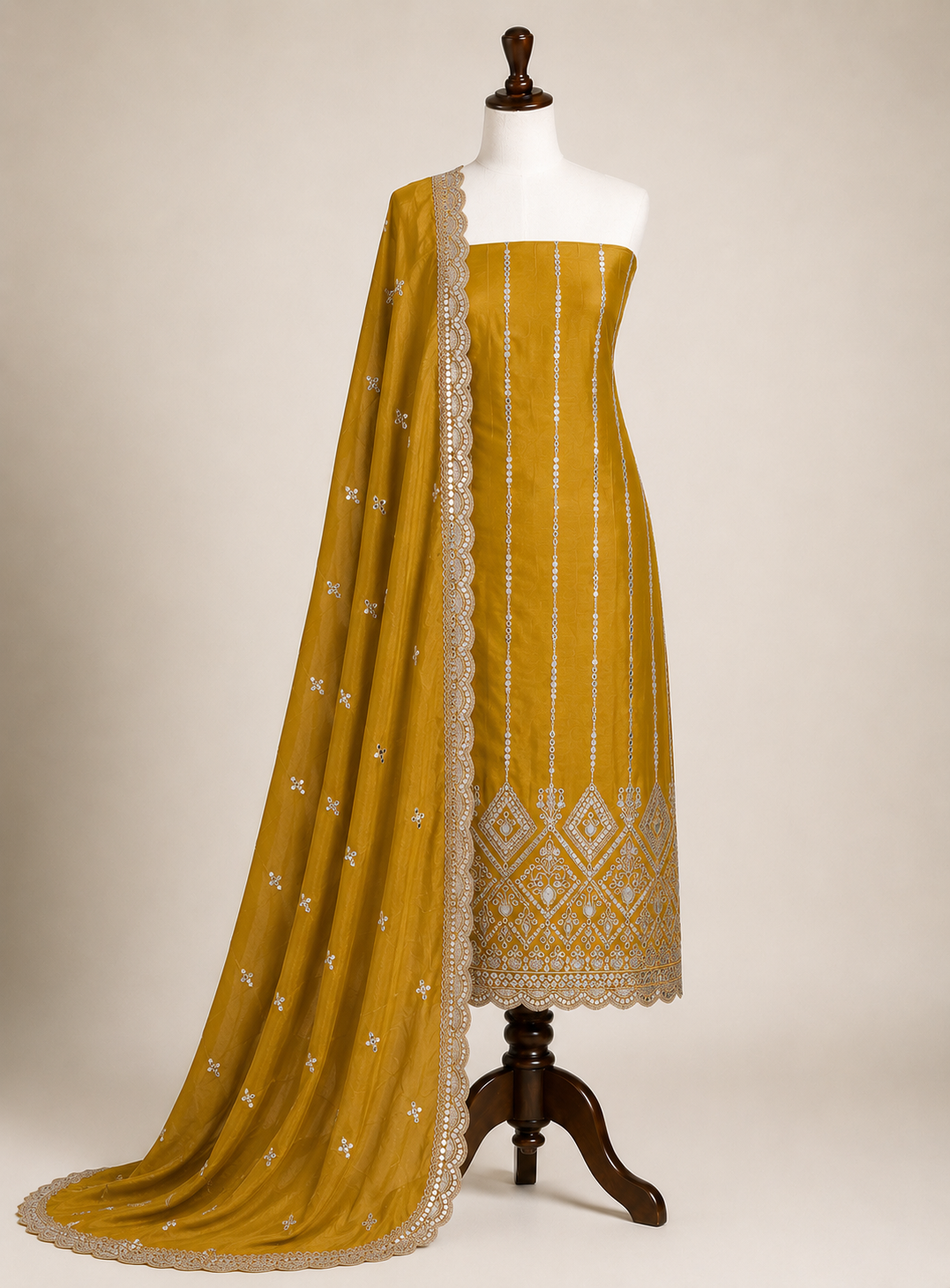 Elegant Mirror  Embroidered Silk Ensembles