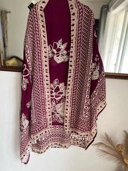 Magenta Muse: Pakistani Semi-Stitched Suit with Seashell Detailing