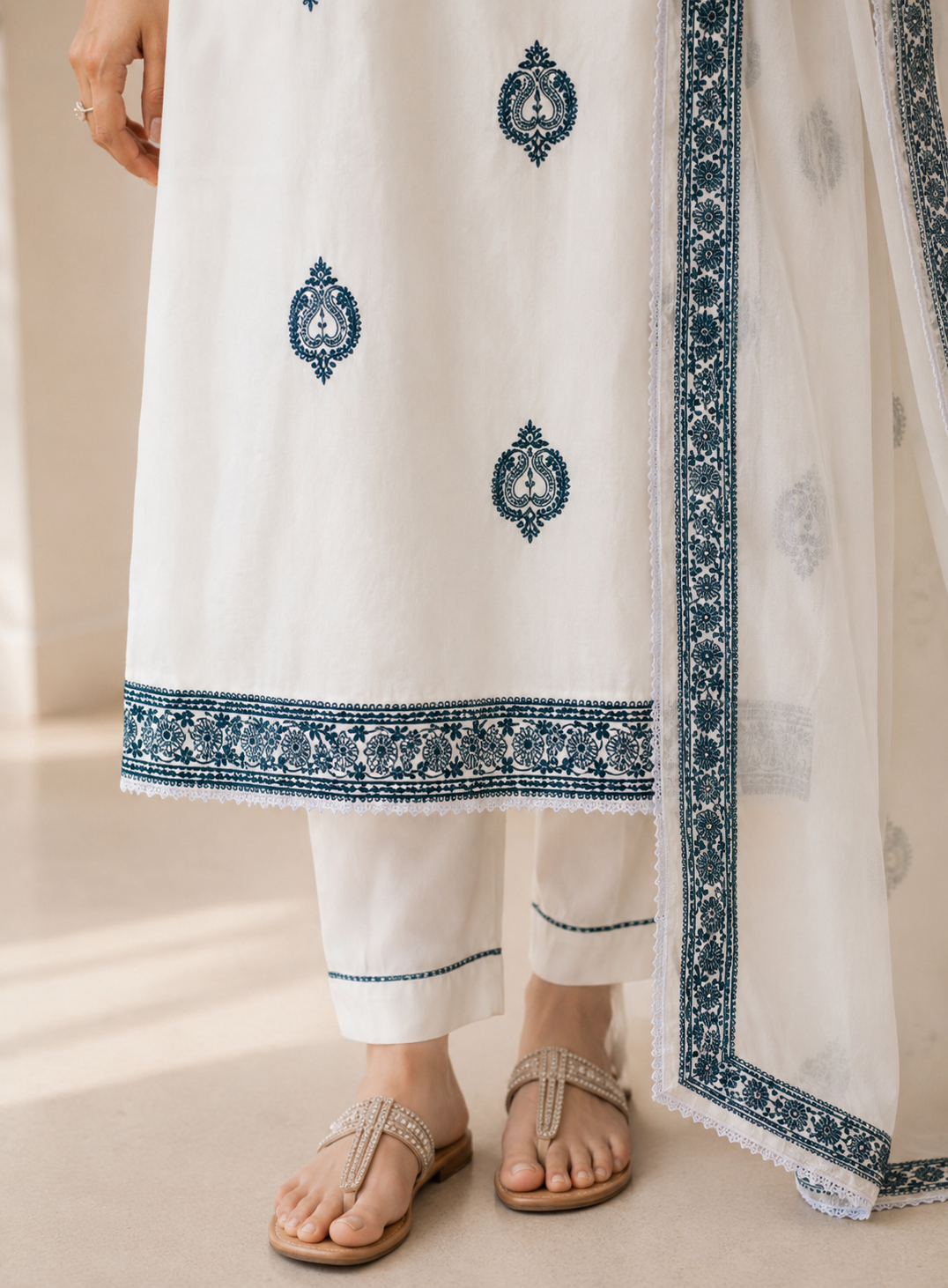 Chikankari-Inspired Cotton Set ✨