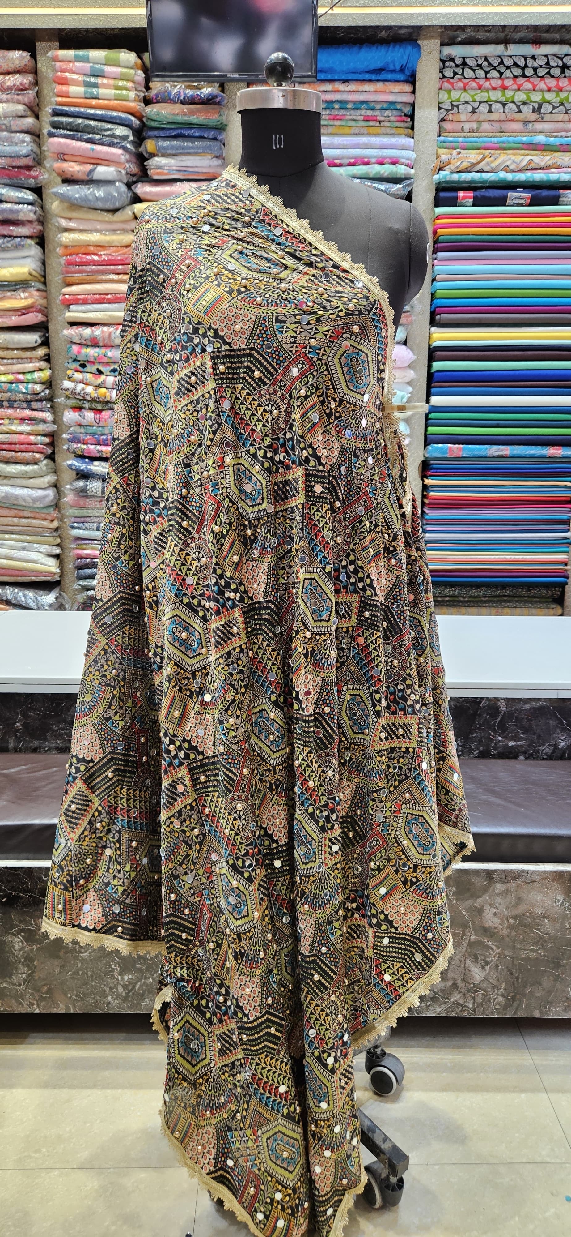 clothing ethnic