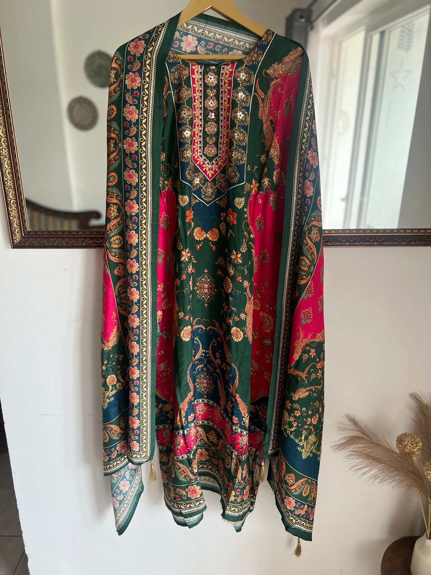 Emerald Bloom Muslin Karanchi Suit Set
