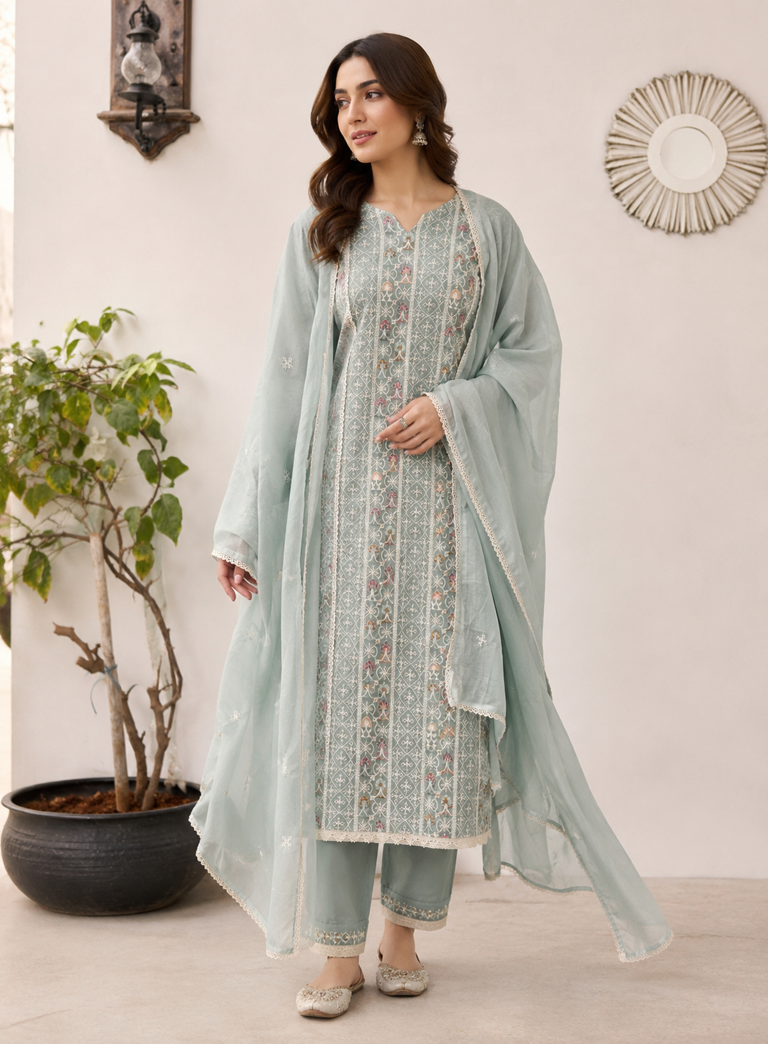 Embroidered Elegance in Mal Chanderi ✨