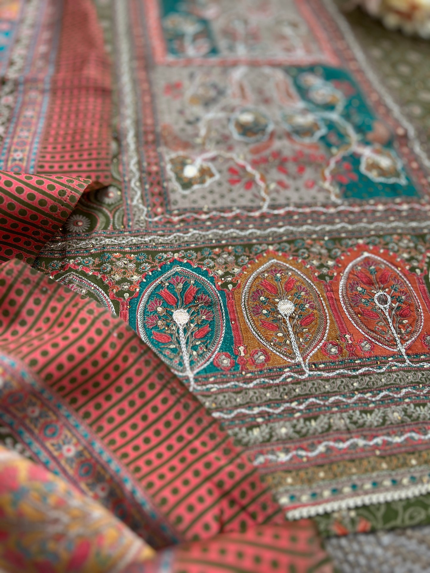 Regal Grace: Sabyasachi-Inspired Gota-Embellished Modal Maslin Suit Set