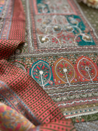 Regal Grace: Sabyasachi-Inspired Gota-Embellished Modal Maslin Suit Set