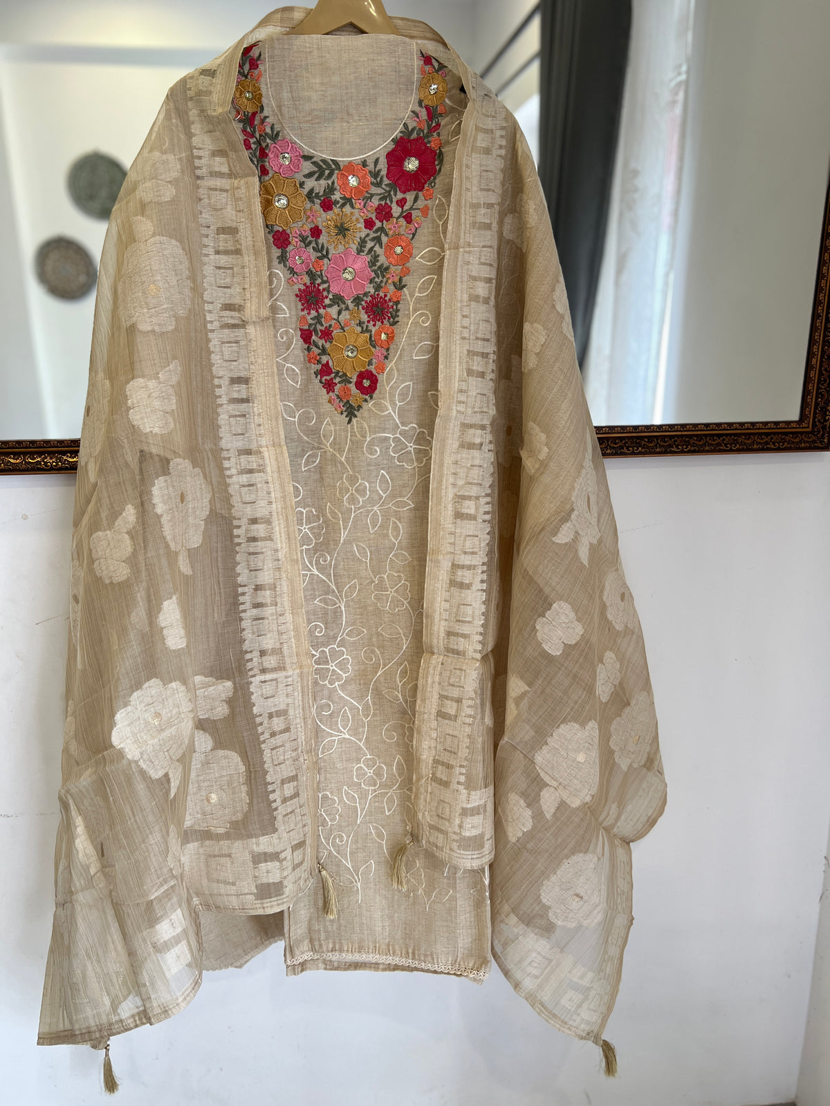 Floral Embroidered Linen Jamdani Suit Set
