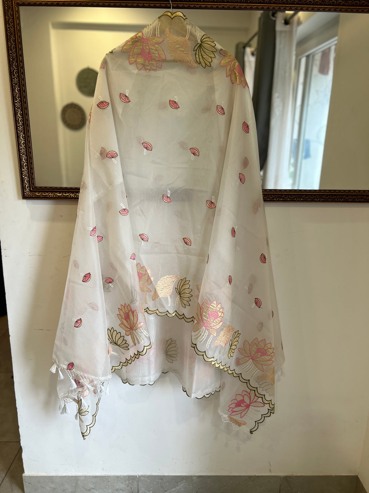 Ivory Tissue Cutwork Appliqué Suit Set