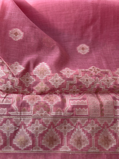 Woven Heritage – Soft Pink Jamdani Elegance