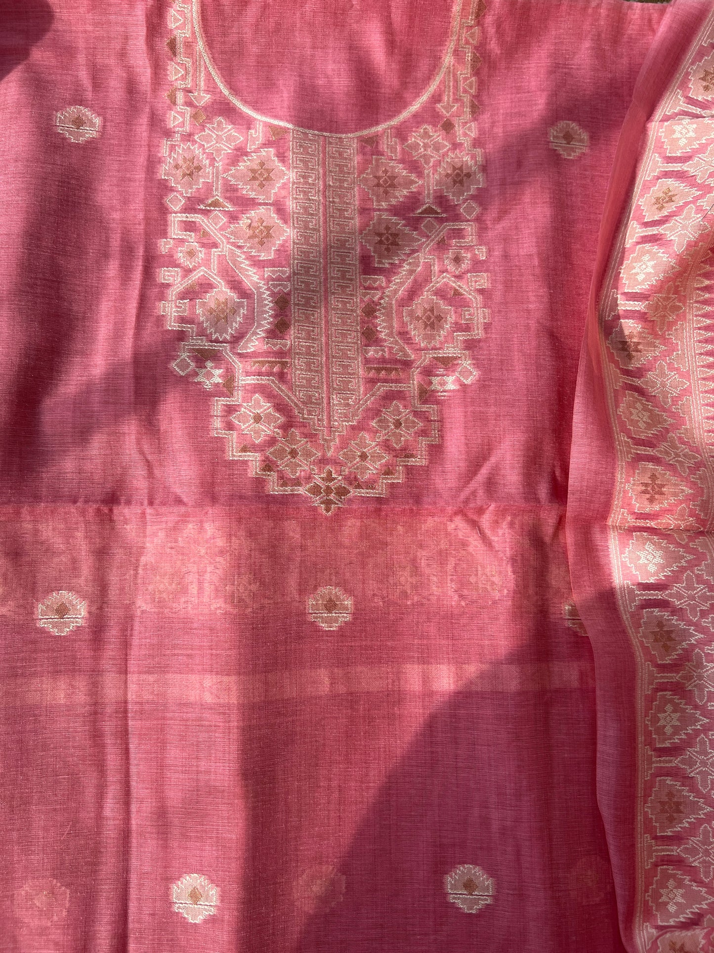 Woven Heritage – Soft Pink Jamdani Elegance