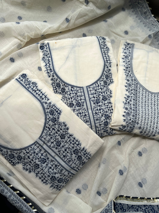 Classic Cotton Elegance in Blue & White