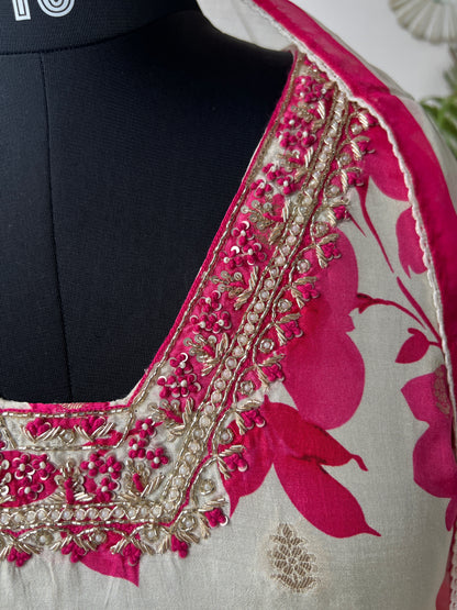 Royal Charm – White & Fuchsia Rani Russian Silk Suit with Handwork & Organza Dupatta