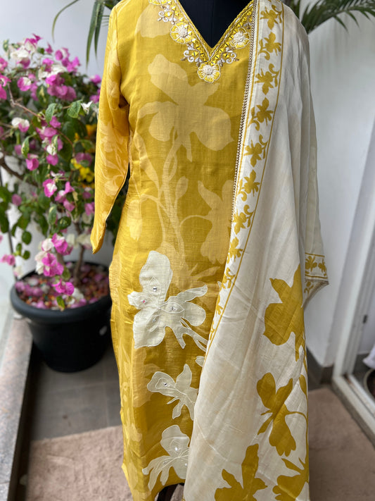 ✨Sunshine Bloom Shimmer Maslin Suit✨