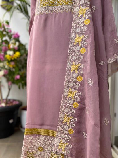 Lavender Luxury with Golden Touch