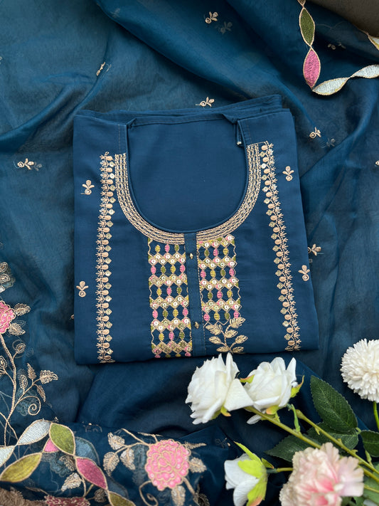 Teal Grace: Intricate Zari & Resham Embroidery in Pakistani Style