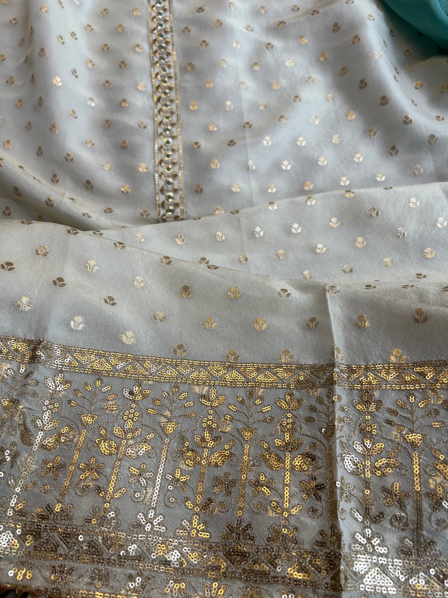 Ivory Elegance with a Soft Shimmer Glow ✨