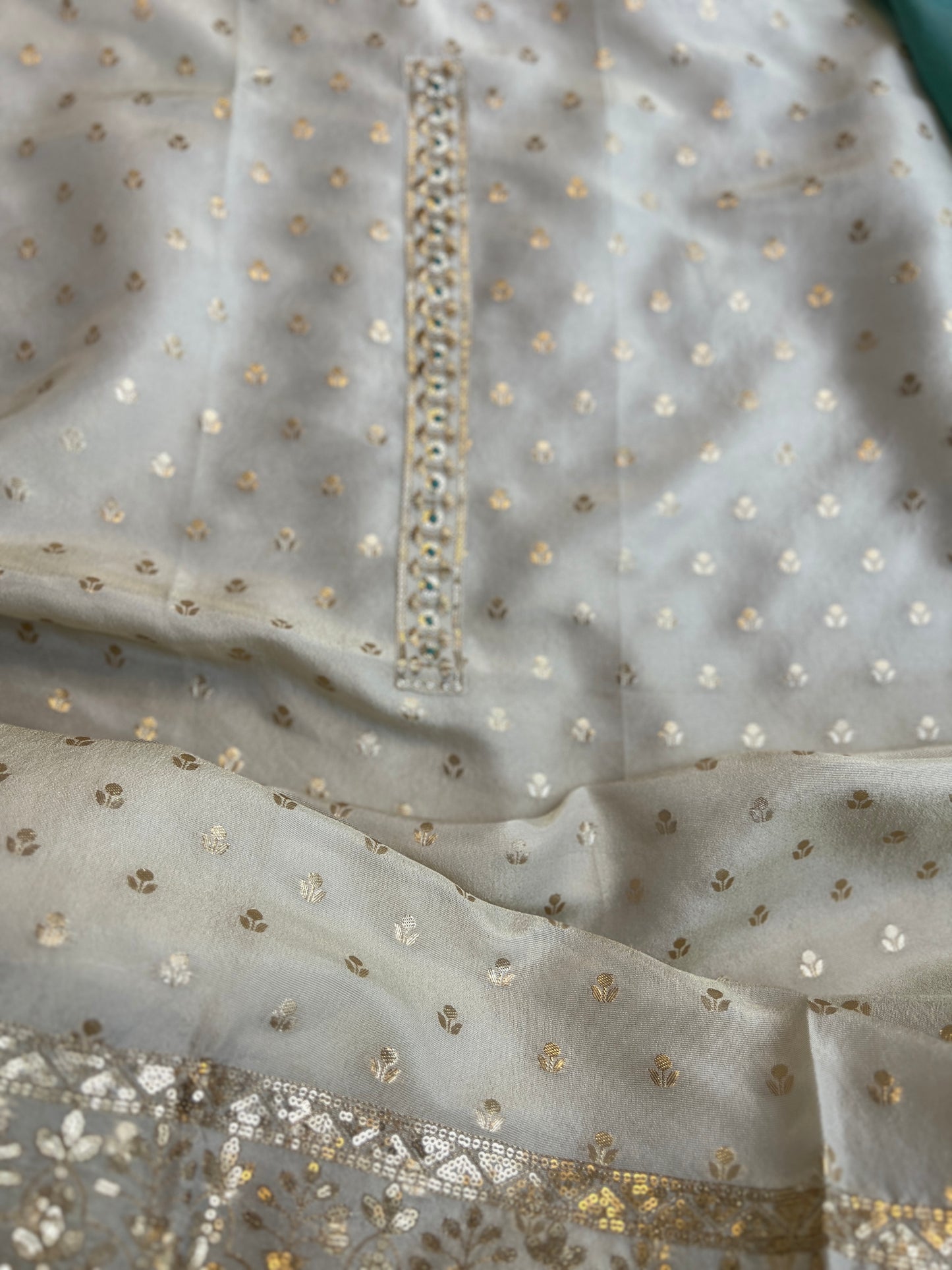 Ivory Elegance with a Soft Shimmer Glow ✨