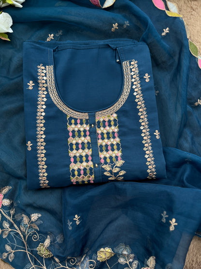 Teal Grace: Intricate Zari & Resham Embroidery in Pakistani Style