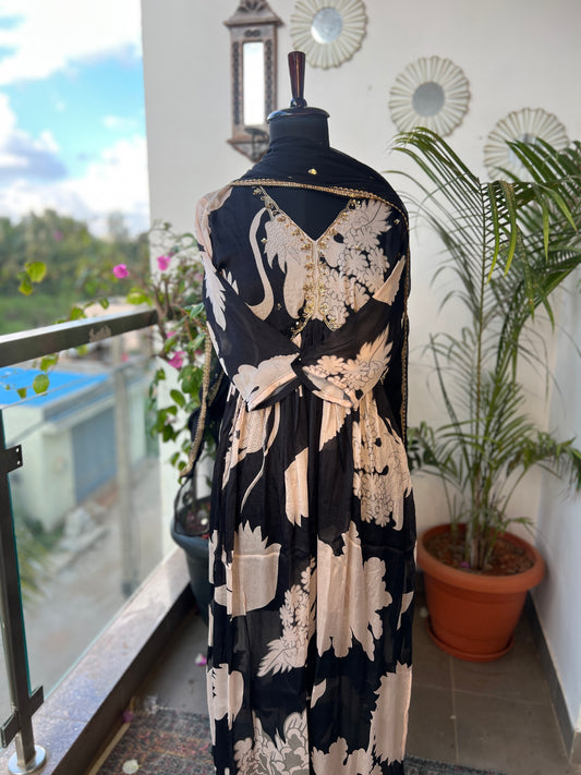 Black And White  Aaliya cut ready to wear