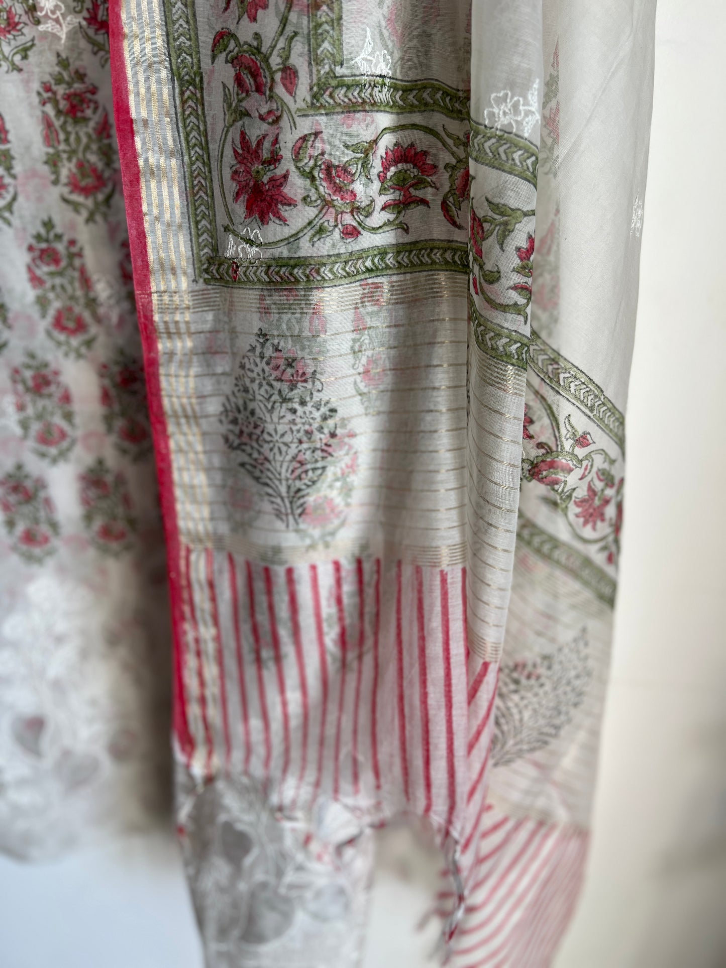Handcrafted Mal Chanderi Handblock Suit