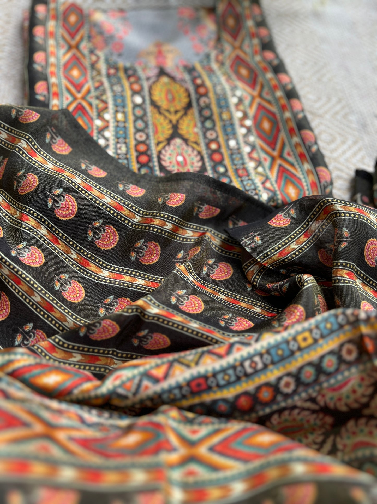 Karachi Printed Shimmer Silk semistiched  suit