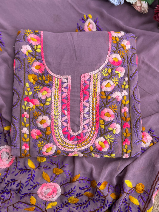 Lavender Georgette Phulkari Ensemble with Vibrant Hand Embroidery 🌸