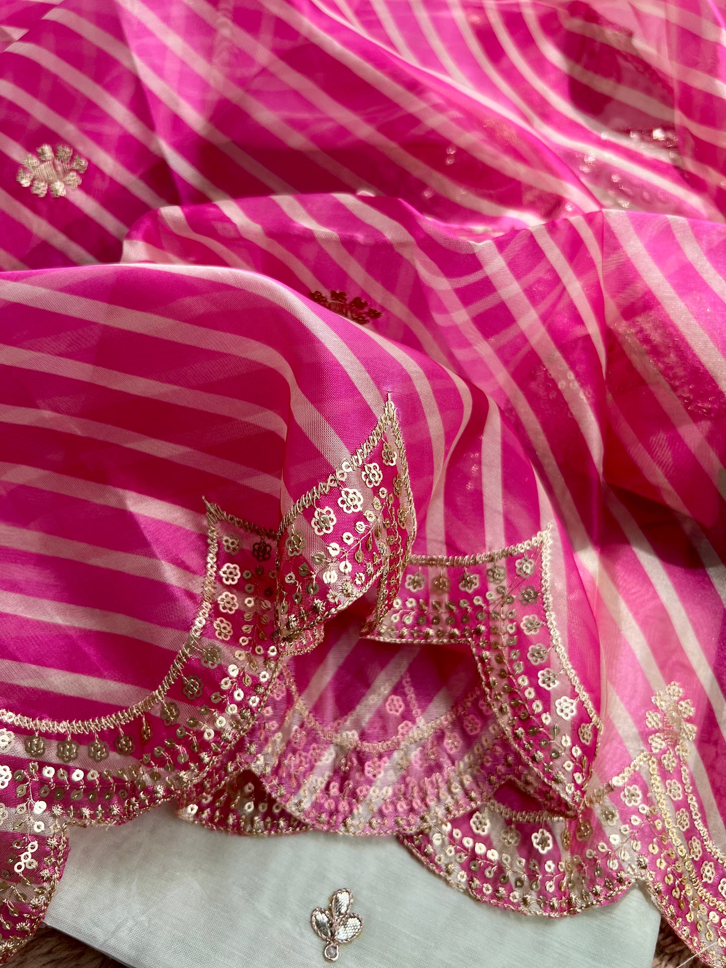 Handcrafted Gotawork Suit Set with Embroidered Laheriya Dupatta