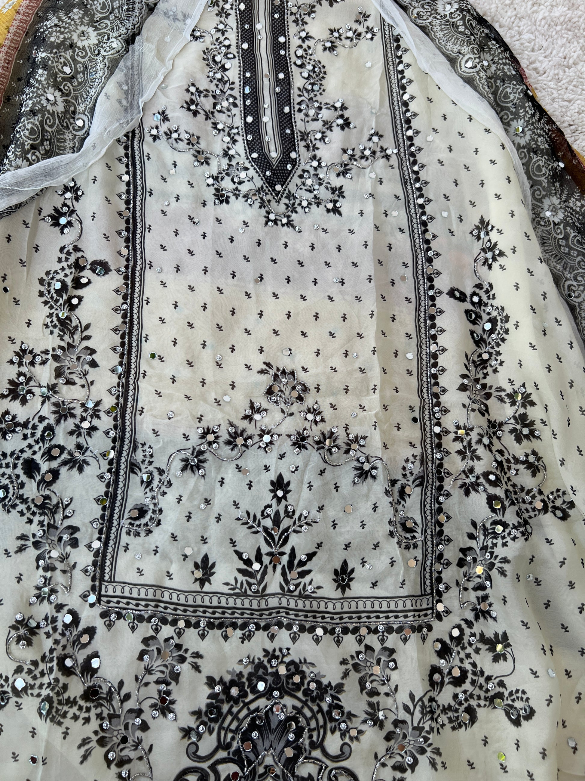 clothing ethnic