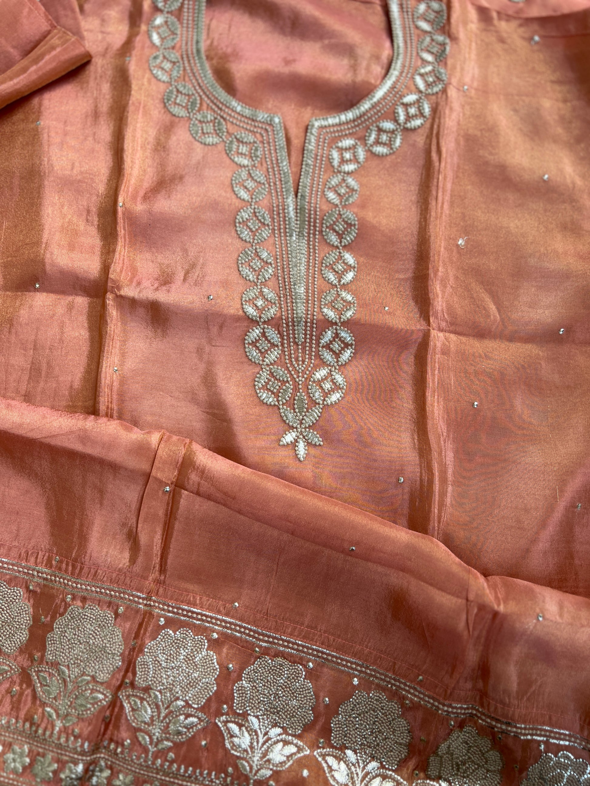 clothing ethnic