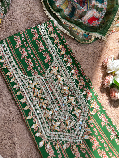Floral Printed Crepe Gotapatti Salwar Suit