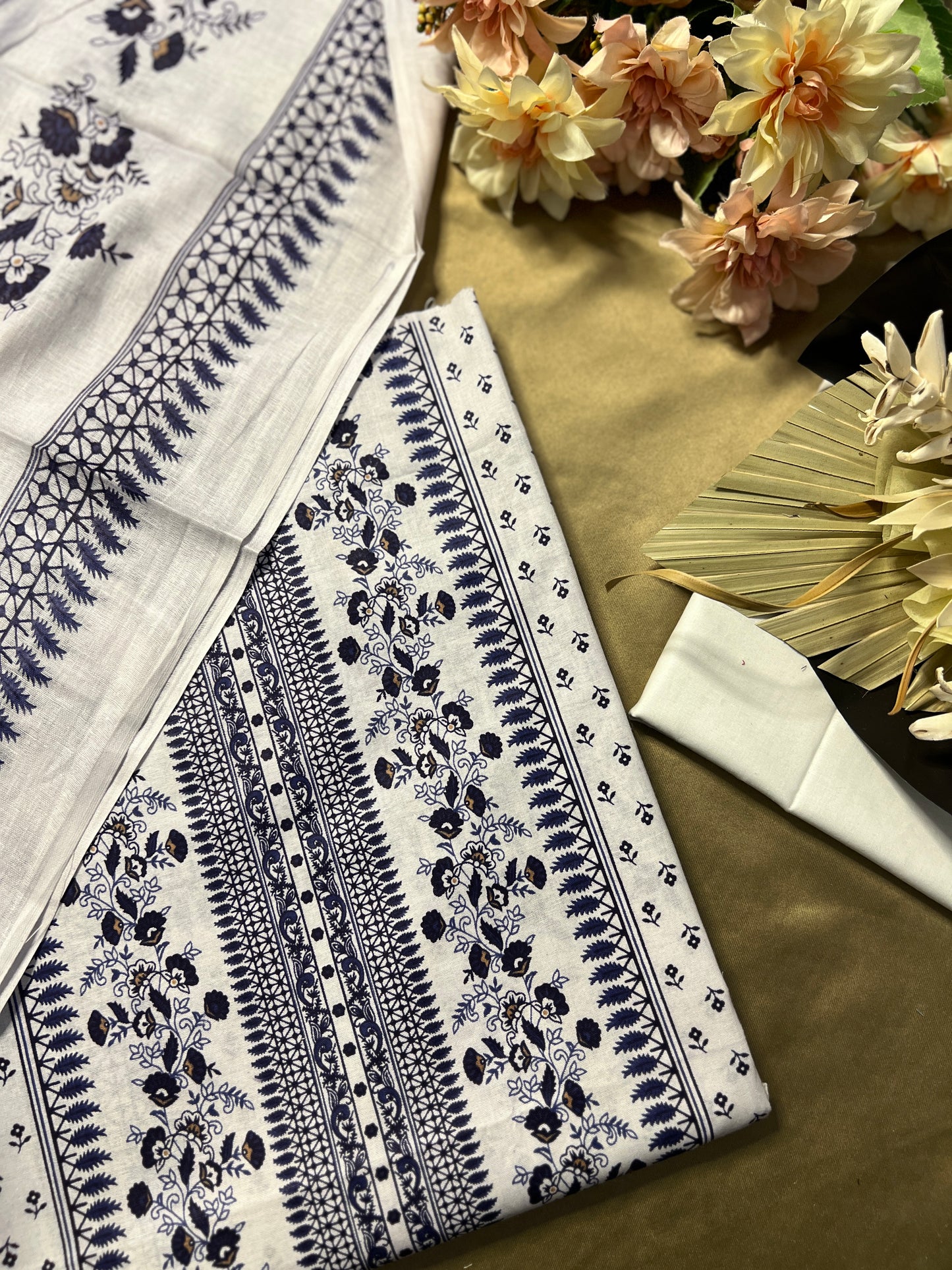 Ivory White & Indigo Blue Karachi Print Cotton Suit – Summer Dailywear Classic